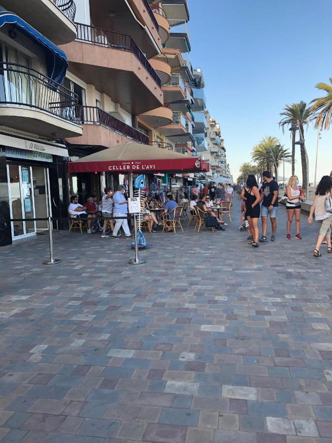 Face A La Mer Calafell Exterior foto