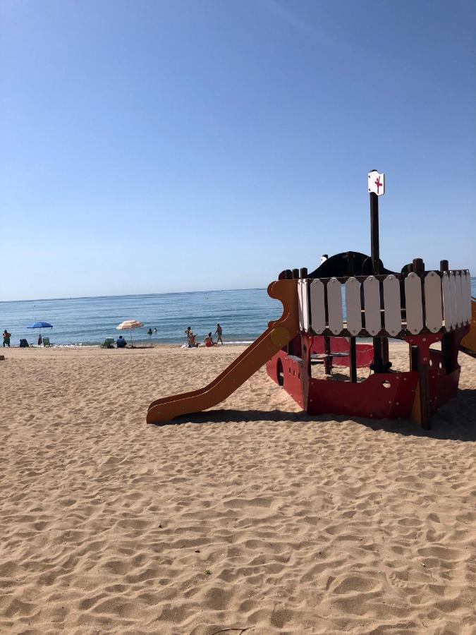 Face A La Mer Calafell Exterior foto