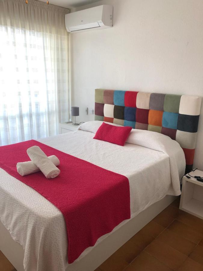 Face A La Mer Calafell Exterior foto